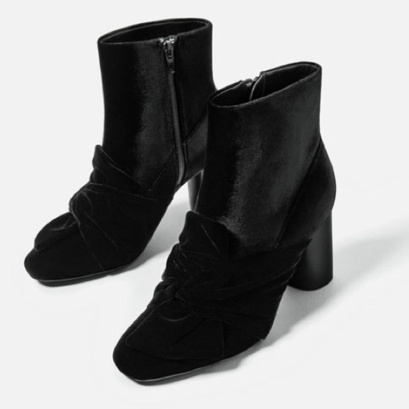 Zara Shoes - Zara Black Velvet Bow Knot Ankle Booties size 41